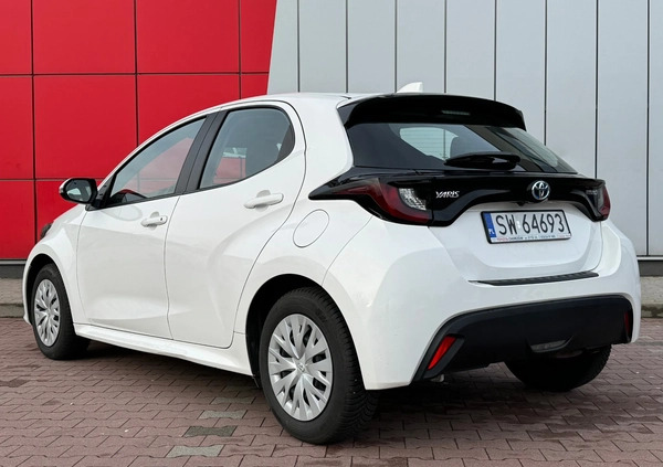 Toyota Yaris cena 78900 przebieg: 28120, rok produkcji 2022 z Brańsk małe 79